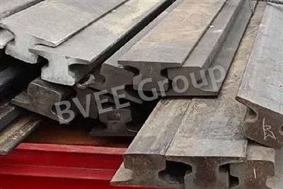 Ostas portālceltņa dzelzceļš